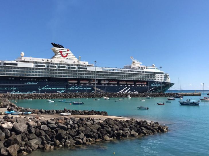 Kanaren und Madeira mit der Mein Schiff 2