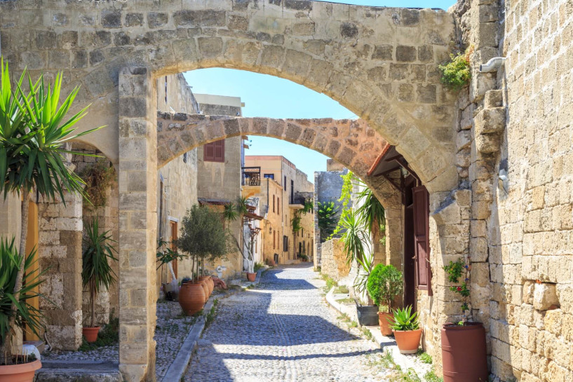 original Old-Town-Rhodos-shutterstock 1139636564